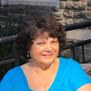 Meet your Posher, Teresa